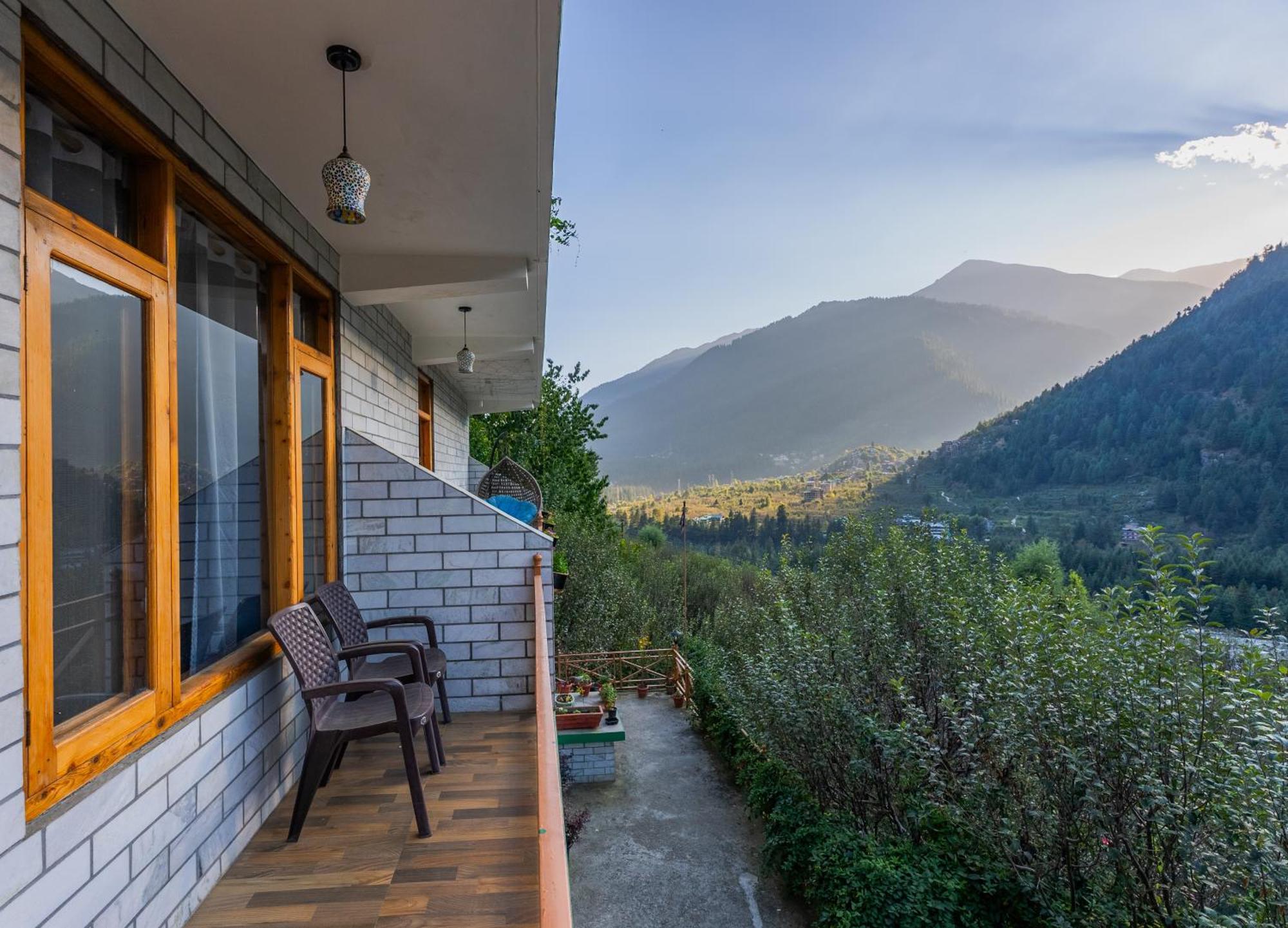 Bed and Breakfast God'S Land Manāli Exteriér fotografie