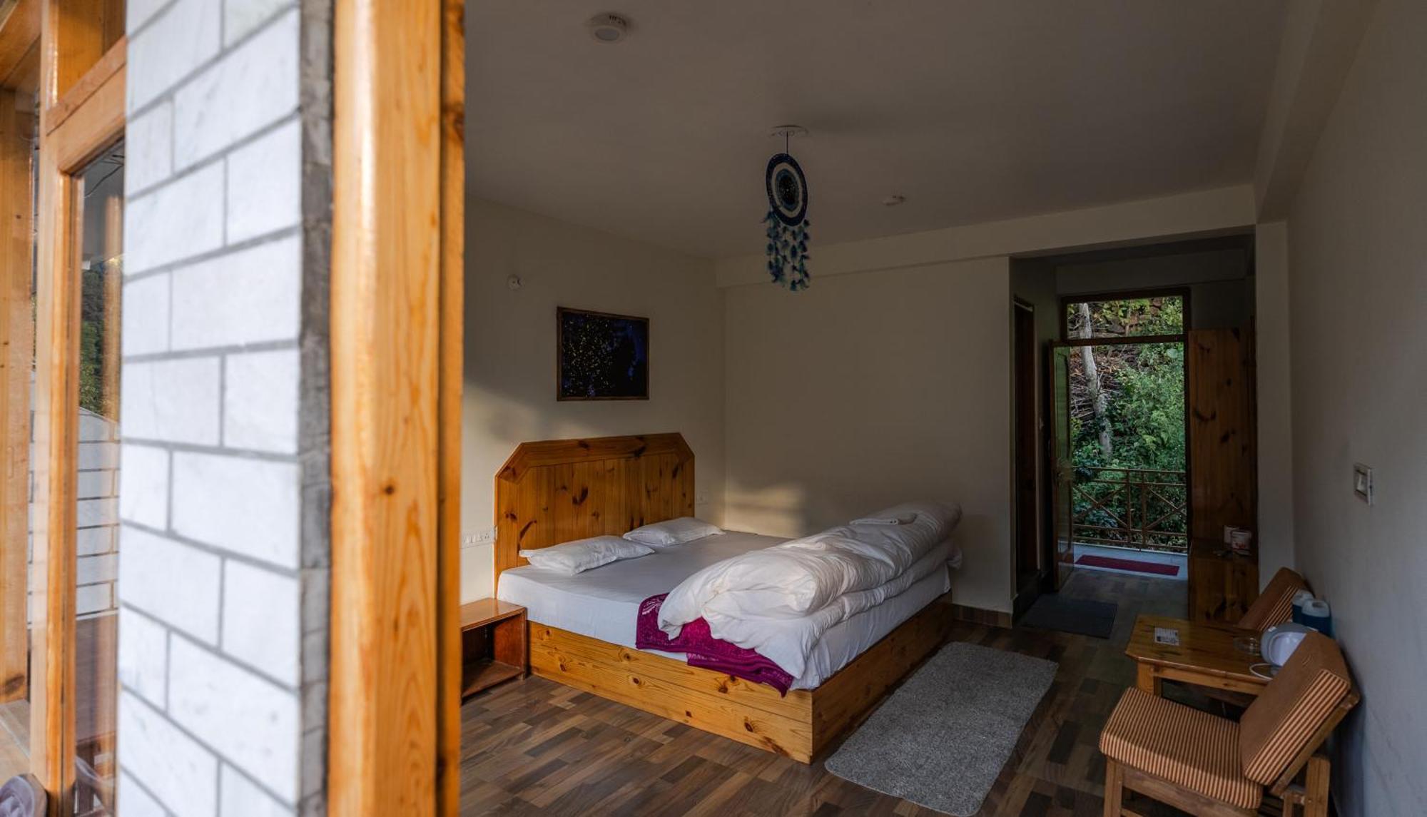 Bed and Breakfast God'S Land Manāli Exteriér fotografie