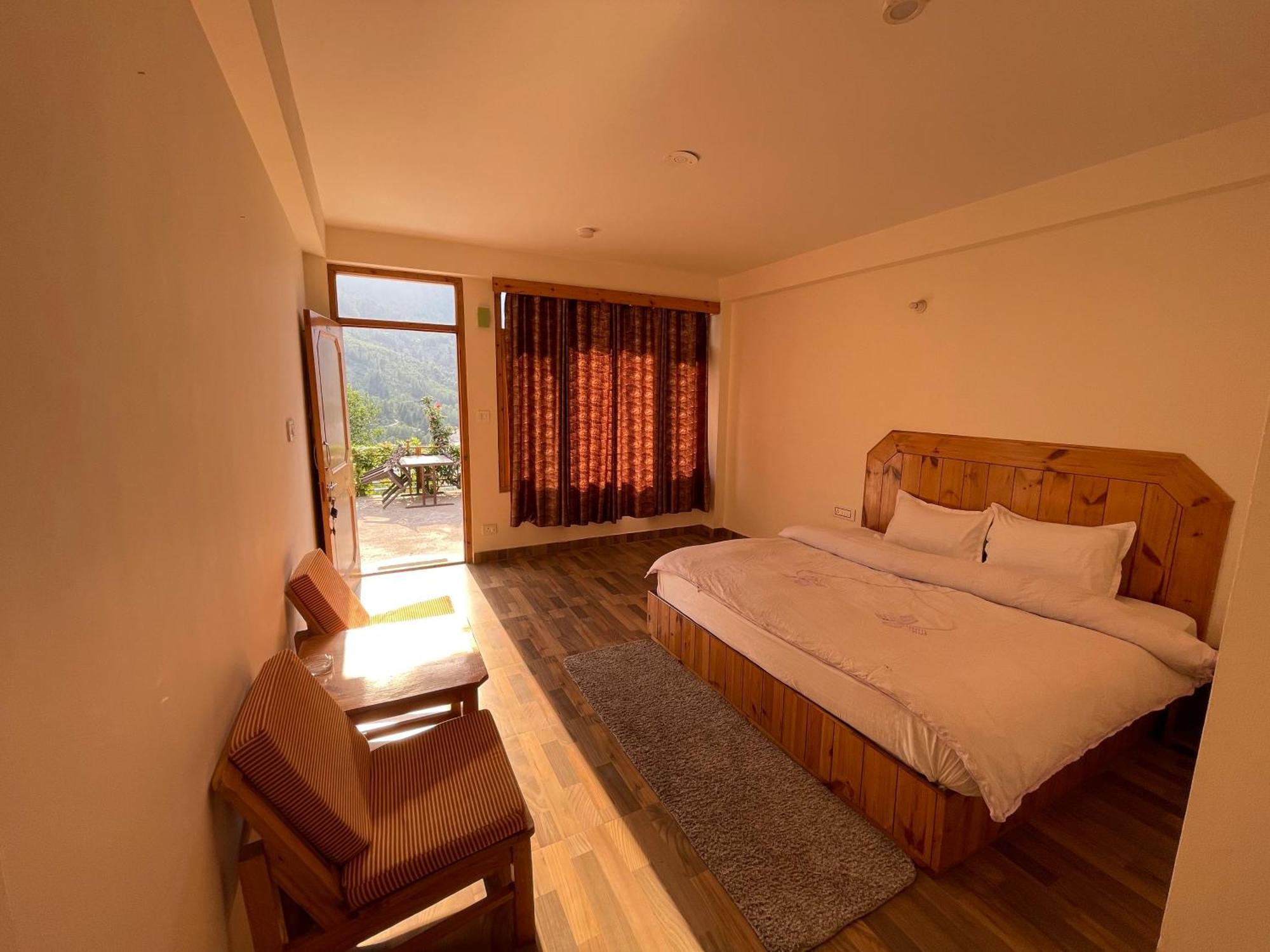 Bed and Breakfast God'S Land Manāli Exteriér fotografie